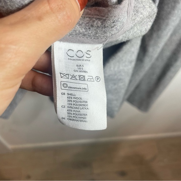 COS Gray Wool Cape - Picture 6 of 6